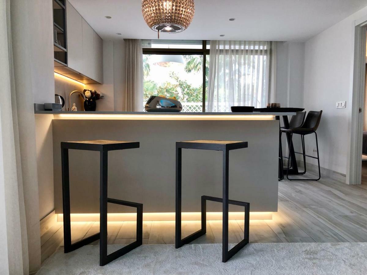 Luxury Apartment In La Isla, Walking Distance To Puerto Banus Marbella Ngoại thất bức ảnh