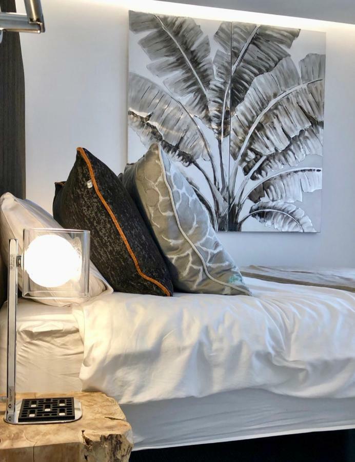 Luxury Apartment In La Isla, Walking Distance To Puerto Banus Marbella Ngoại thất bức ảnh